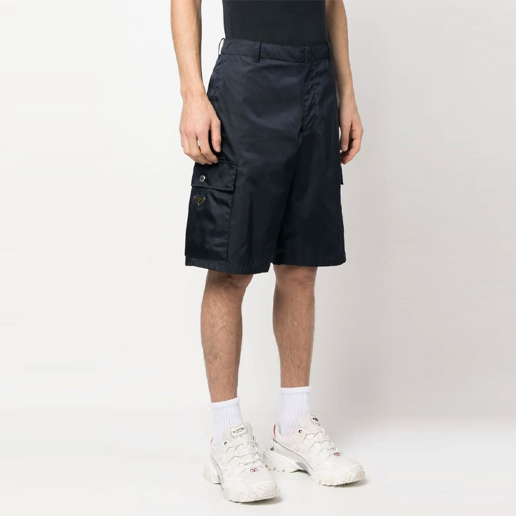 Purchase PRADA SS23 三角標誌深藍色工裝短褲 SPH244-1WQ8- F0SVF-S-231