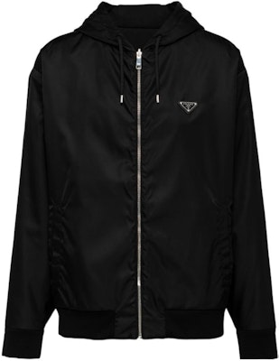 PRADA SS24 Jaket Hoodie Oversized Hitam Logo Patch. UJL41B-11JE-F0806-S-OOO Buy PRADA SS24 Jaket Hoodie Oversized Hitam Logo Patch. UJL41B-11JE-F0806-S-OOO