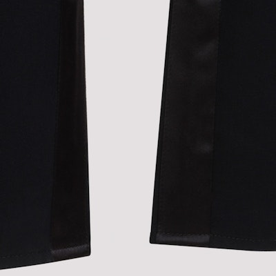 PRADA SS24 Black Straight-Leg Jeans with Pocket and Button Design. GEP371-1ZFB-F0557 Sizing PRADA SS24 Black Straight-Leg Jeans with Pocket and Button Design. GEP371-1ZFB-F0557