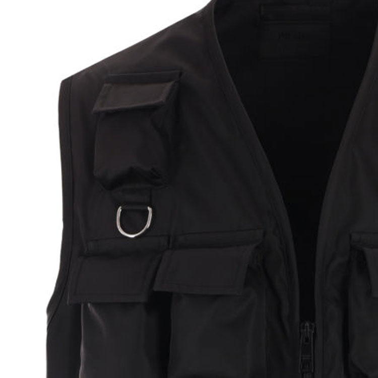 Details for PRADA SS24 Vest Hitam Leher-V dengan Poket Logo Patch Berzip. SGC499-1WQ8-F0002-S-OOO