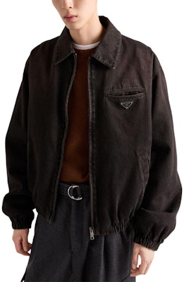 Chaqueta Denim PRADA SS24 Holgada con Logo en Marrón Oscuro. GEB268-142D-F0631-S-OOO Purchase Chaqueta Denim PRADA SS24 Holgada con Logo en Marrón Oscuro. GEB268-142D-F0631-S-OOO