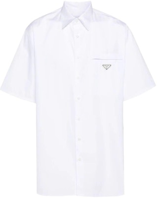 PRADA SS24 白色棉質短袖襯衫附標誌。 UCS503-1XV2-F0009-S-OOO Order PRADA SS24 白色棉質短袖襯衫附標誌。 UCS503-1XV2-F0009-S-OOO