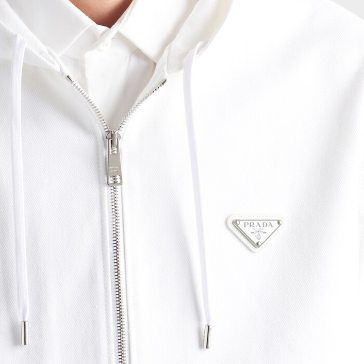 Sizing 普拉达 SS24 白色连帽拉链徽标夹克 GEB259-1ZFB-F01CD-S-OOO