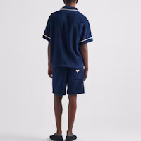 Shop PRADA SS24 Kemeja Lengan Pendek Navy Blue Pria Badge Straight-Cut SC559-1ZR3-F0008-S-212
