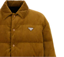 Shop PRADA SS24 男士焦糖棕長袖羽絨外套. SGC69-413YO-F0346-S-OOO