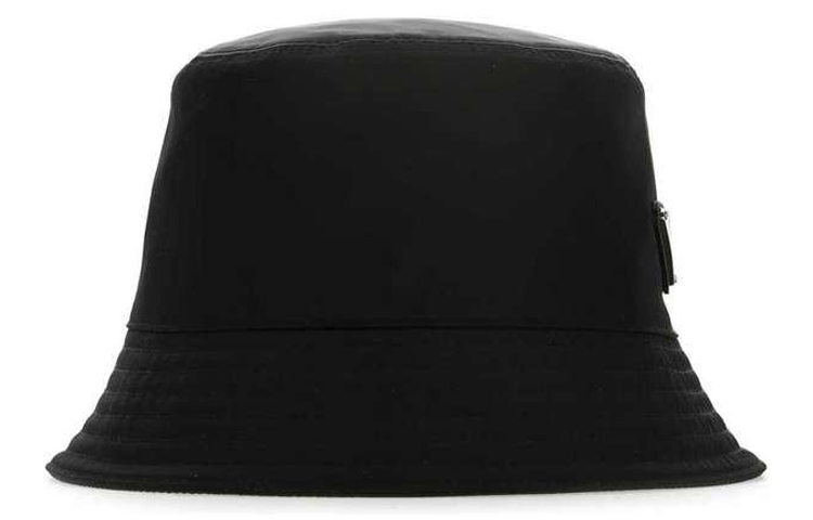 Shop Sombrero Tipo Cubo Negro de Nylon PRADA Logo Triángulo Unisex Estilo Pareja. 1HC1372DMI-F0002