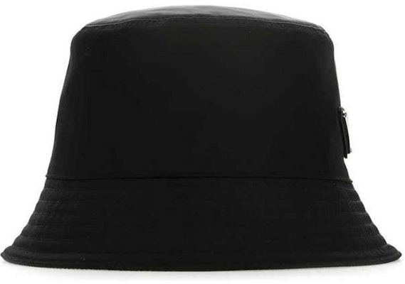 Sombrero Tipo Cubo Negro de Nylon PRADA Logo Triángulo Unisex Estilo Pareja. 1HC1372DMI-F0002 Shop Sombrero Tipo Cubo Negro de Nylon PRADA Logo Triángulo Unisex Estilo Pareja. 1HC1372DMI-F0002