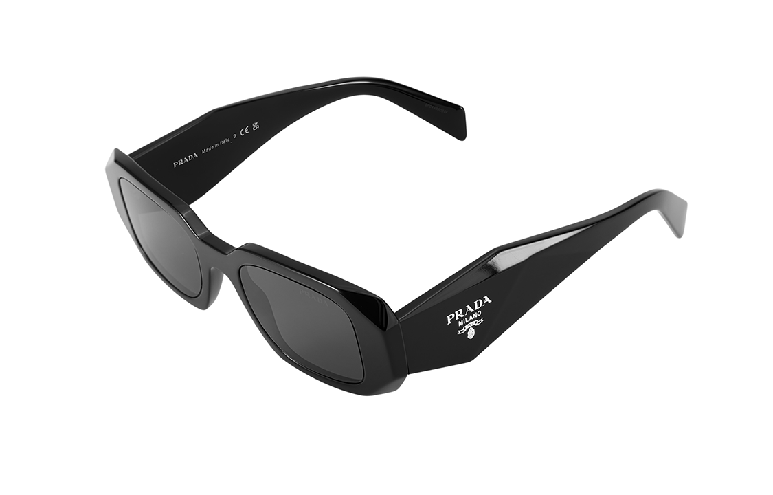 Lookbook PRADA 男女黑色不規則板材墨鏡 休閒風格 SPR17W-E1AB-F05S0-C-049