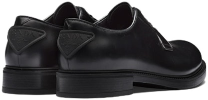 Sepatu Prada Kulit Beludru Fashion Tali 'Hitam' 2EG394_B4L_F0002_F_G000 Lookbook Sepatu Prada Kulit Beludru Fashion Tali 'Hitam' 2EG394_B4L_F0002_F_G000