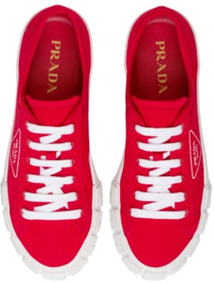 PRADA 普拉達 Wheel 華達呢運動鞋 紅色 Shop PRADA 普拉達 Wheel 華達呢運動鞋 紅色