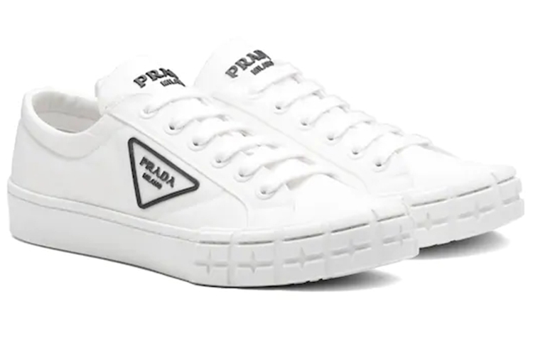 Lookbook プラダ ホイール カセット 白黒 (Purada Howīru Kasetto Shirokuro) 2EG323_1YFL_F0009