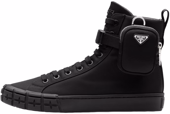 prada-wheel-re-nylon-high-black-2-tg-174-1-yfl-f0002