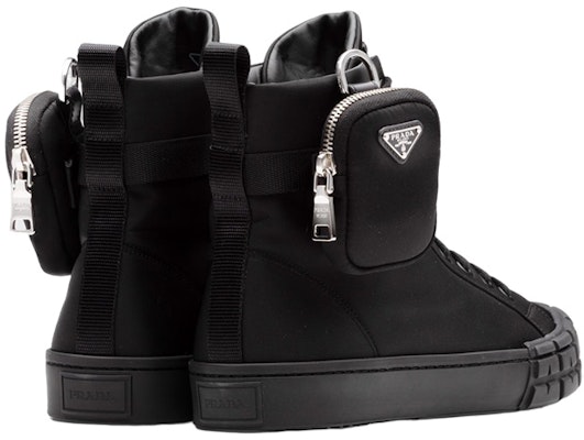 프라다 리나일론 휠 블랙 하이탑 (Peurada Rinayillon Wheel Beullaek Haitap) 2TG174-1YFL-F0002 Shop 프라다 리나일론 휠 블랙 하이탑 (Peurada Rinayillon Wheel Beullaek Haitap) 2TG174-1YFL-F0002