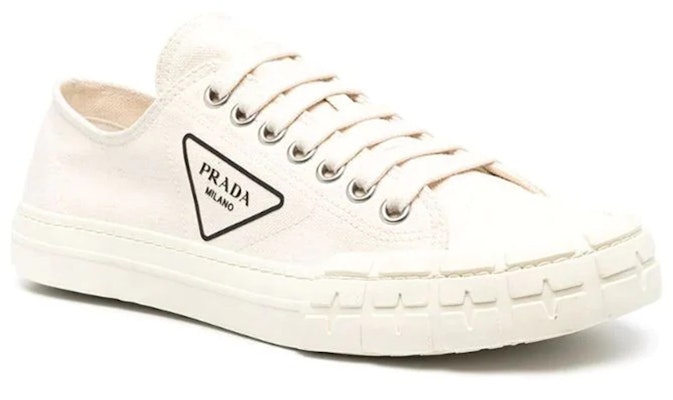 Prada Wheel Vulc Low 'Cream' Sepatu Sneakers 4E3548-2OFZ-F0034 Lookbook Prada Wheel Vulc Low 'Cream' Sepatu Sneakers 4E3548-2OFZ-F0034