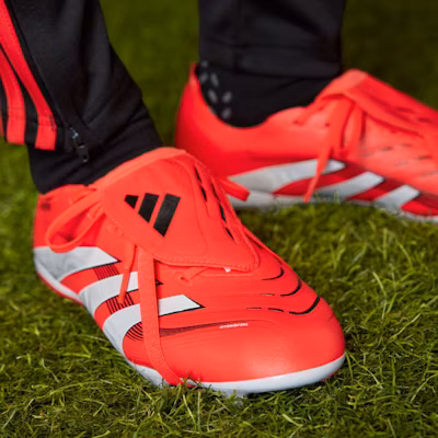 Predator League Foldover Tongue FG/MG Football Boots ID1319 1