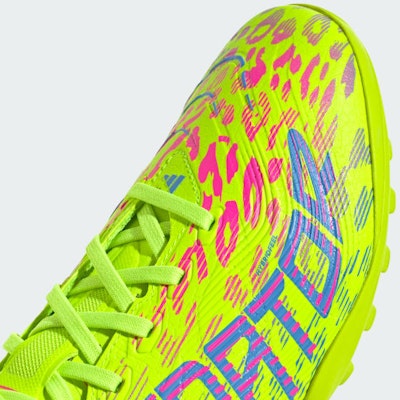 Sepatu Sepak Bola Predator League TF ID3770 1