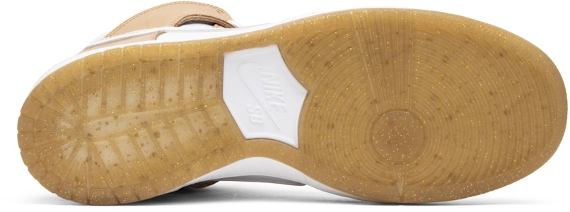 프리미어 x 나이키 SB 덩크 하이 프로 '인생은 복불복' 881758-217 Shop 프리미어 x 나이키 SB 덩크 하이 프로 '인생은 복불복' 881758-217