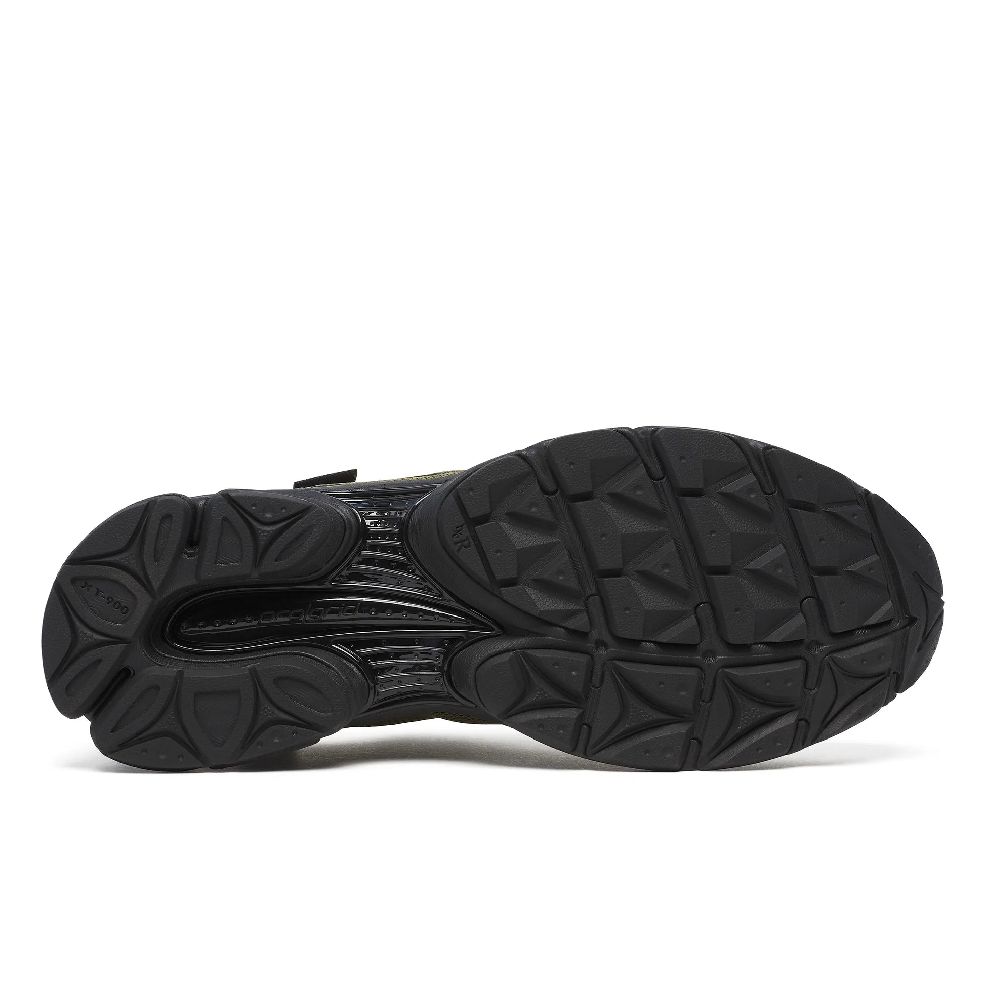 Lookbook プログリッド トライアンフ 4 ランニングシューズ 0195020905432