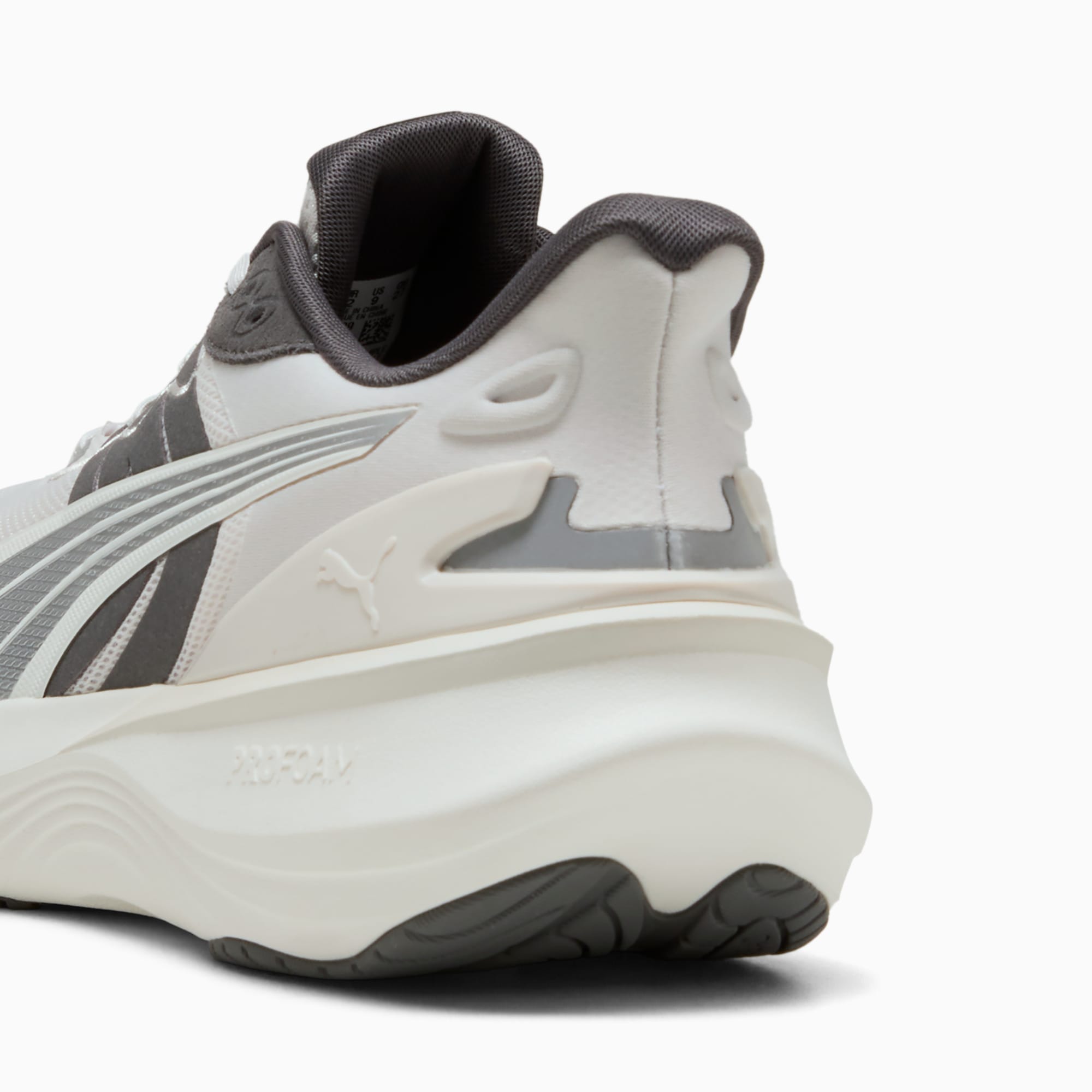 Lookbook 펄스 프로 러닝화 310780-09