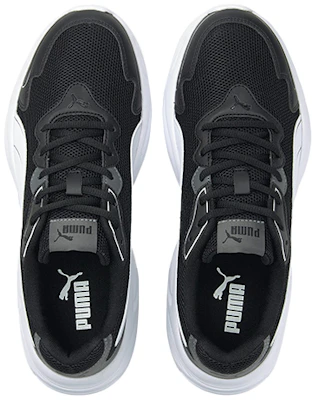 Puma 90s Runner Nu Wave ''Schwarz Weiß'' 373017-11 Lookbook Puma 90s Runner Nu Wave ''Schwarz Weiß'' 373017-11