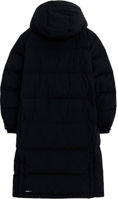 PUMA Jaket Panjang Hitam dengan Logo, Hoodie Zip dan Reka Bentuk Kemas. 940165-01 Lookbook PUMA Jaket Panjang Hitam dengan Logo, Hoodie Zip dan Reka Bentuk Kemas. 940165-01