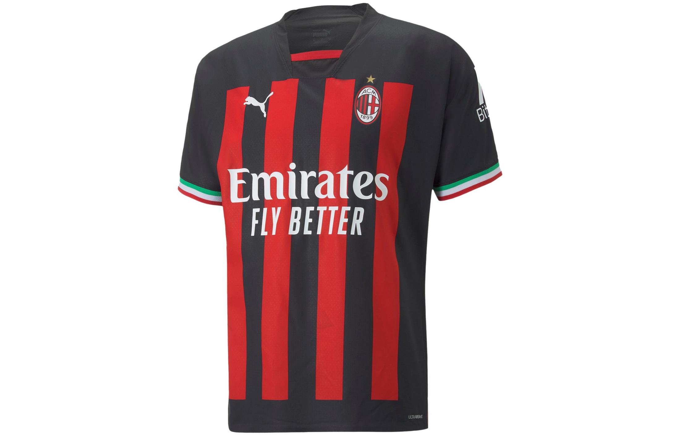 PUMA  Striped Retro Football Jersey Tee with Letter Print. 765821-01