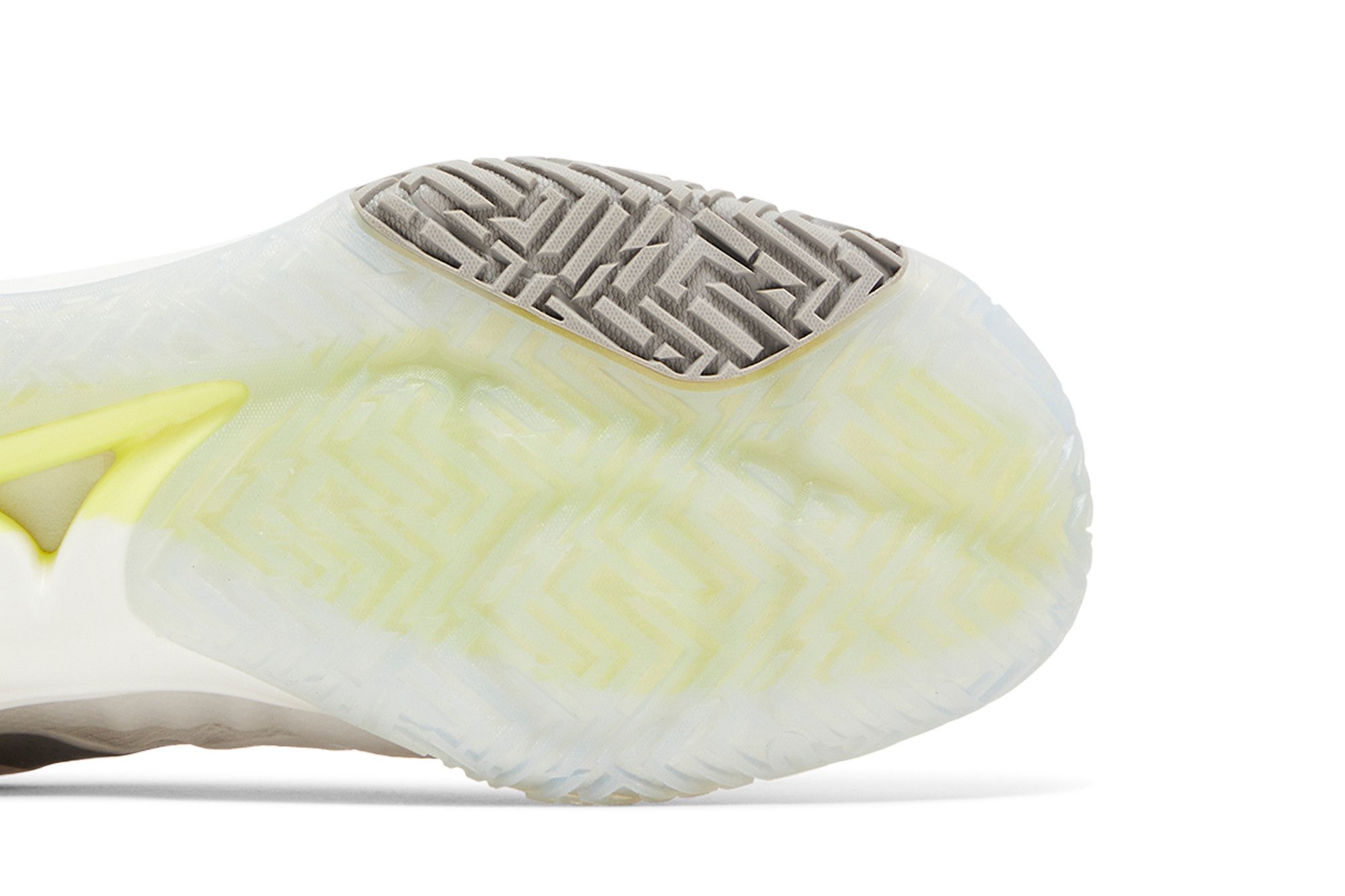 Purchase Puma Accelerate Nitro SQD ''Blanc Gris Béton'' 107293-03