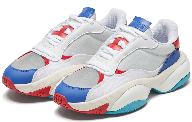 Lookbook 彪马改造T系列白蓝红配色 374556-02