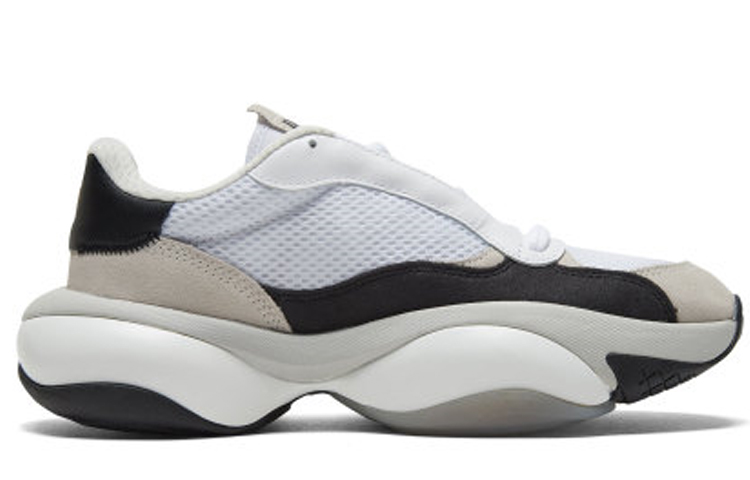 Order Puma Alteration Kurve Tanpa Mesh 'Putih' 372306-01