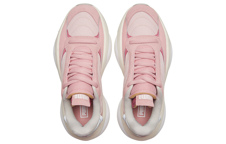 Shop 彪马改造月球靴‘新娘玫瑰’ 373245-03