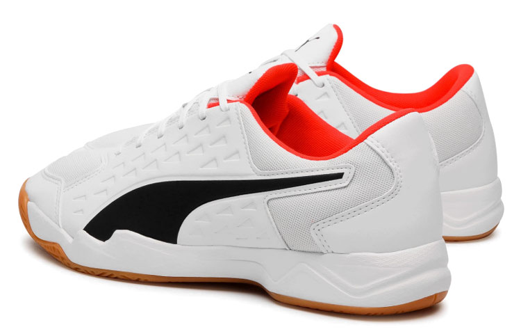 Shop Zapatillas de Correr Puma Auriz Low Top 'Blanco Negro'. 106148-07