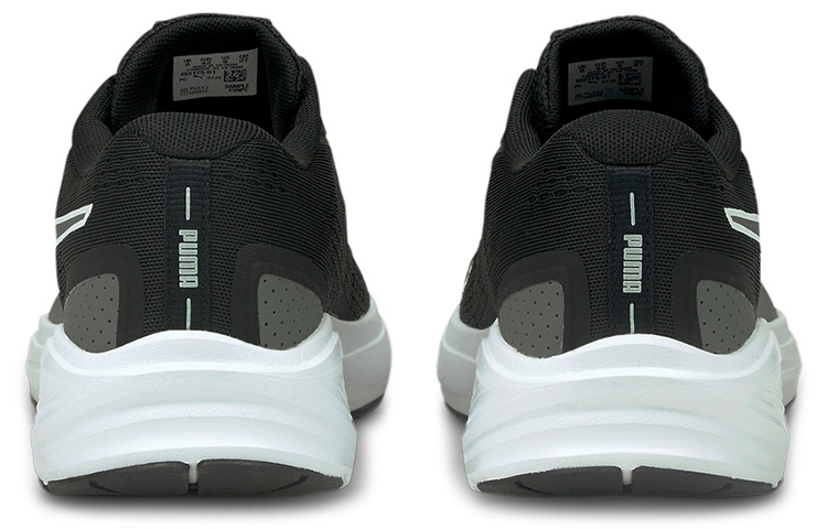 Shop プーマ アビエイター "ブラック キャッスルロック" 195175-01