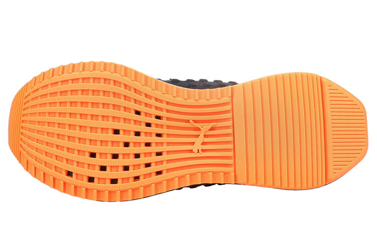 Purchase Puma AVID Fusefit ''Nero Rosa'' 367242-10
