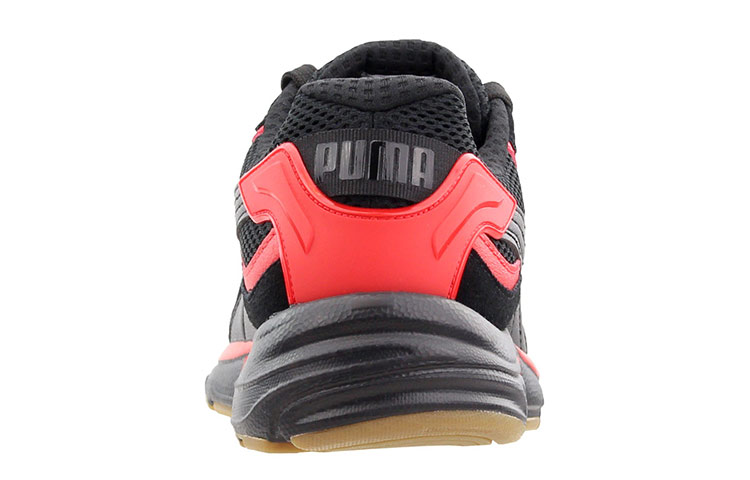 Shop Puma Axis Plus SD 'Hitam Merah' 370286-05