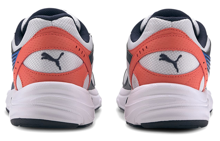 Shop Puma Axis Tech Blau/Weiß/Rot 371136-01