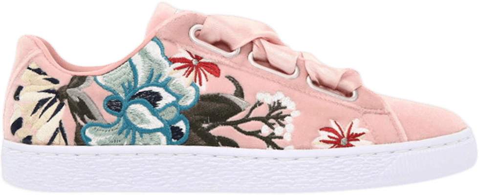 Puma basket 2024 heart hyper embroidered