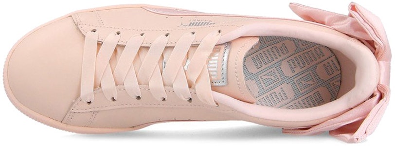 PUMA Basket Bow Pearl 蝴蝶結尾 純色復古 低幫 板鞋 男女同款 粉色 Shop PUMA Basket Bow Pearl 蝴蝶結尾 純色復古 低幫 板鞋 男女同款 粉色