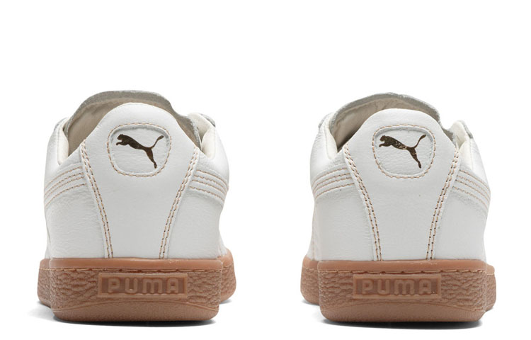 Shop プーマ バスケット クラシック ガム デラックス (白) 366612-05