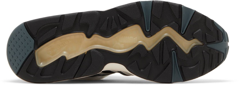 Puma Blaze of Glory Premium 'Hitam Putih' 383526-03 Shop Puma Blaze of Glory Premium 'Hitam Putih' 383526-03