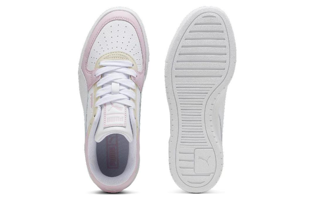 Shop 彪马CA Pro经典运动鞋'白粉色' 380190-50