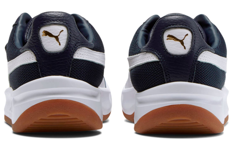 Shop Puma California ''Blu Peacoat Bianco'' 366608-08