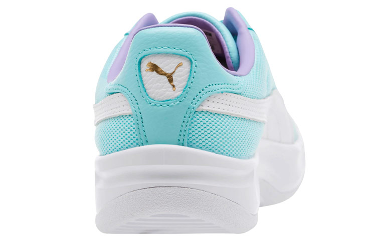 Shop 푸마 캘리포니아 캐주얼 블루화이트 (Puma 캘리포니아 블루화이트 is also acceptable, even shorter) 366608-02