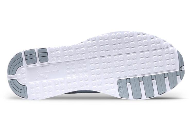 Shop Puma Carson Heath /Kelabu 'Putih' 189026-01