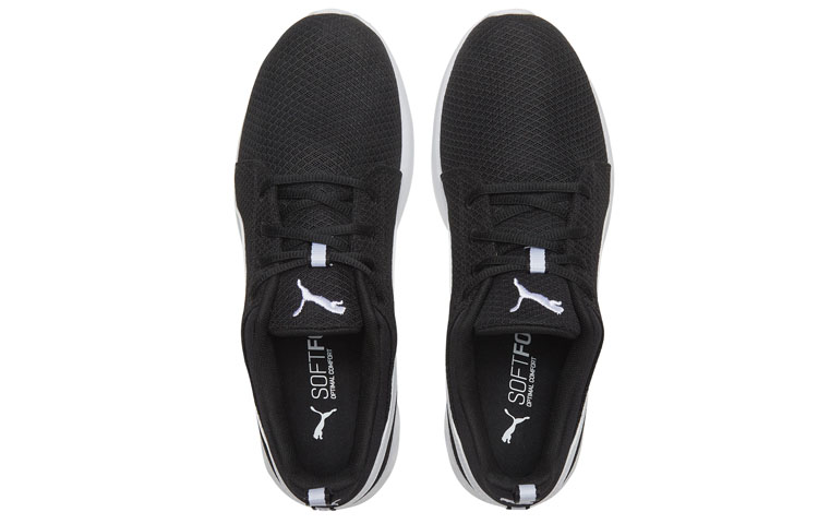 Lookbook Puma Carson Mesh Hitam/Putih 189024-03