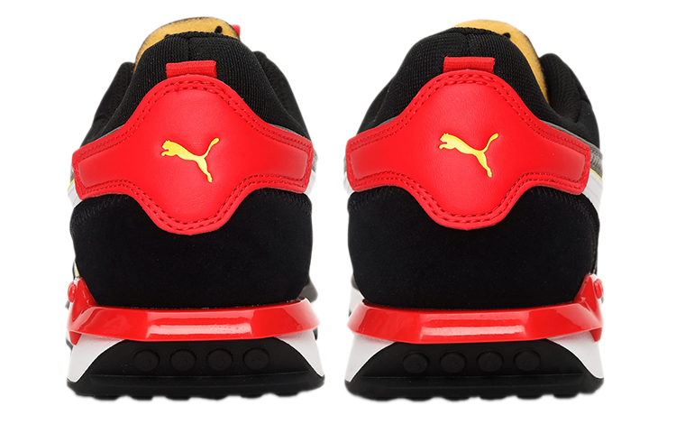 Shop Puma City Rider 'Negro Blanco Rojo' 382044-07