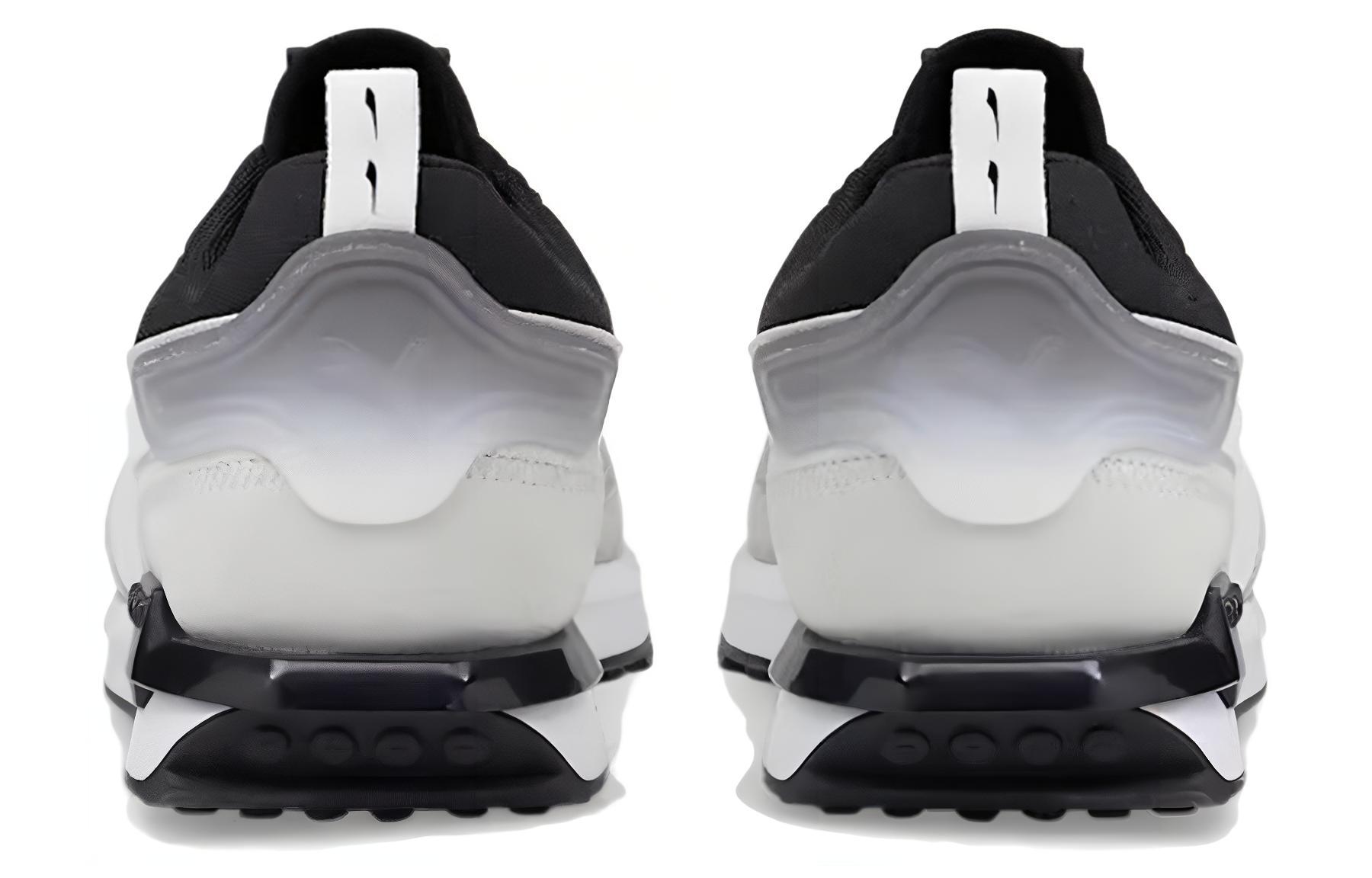 Lookbook PUMA 彪馬 耐磨輕便 低筒 跑步鞋 男女同款 黑白