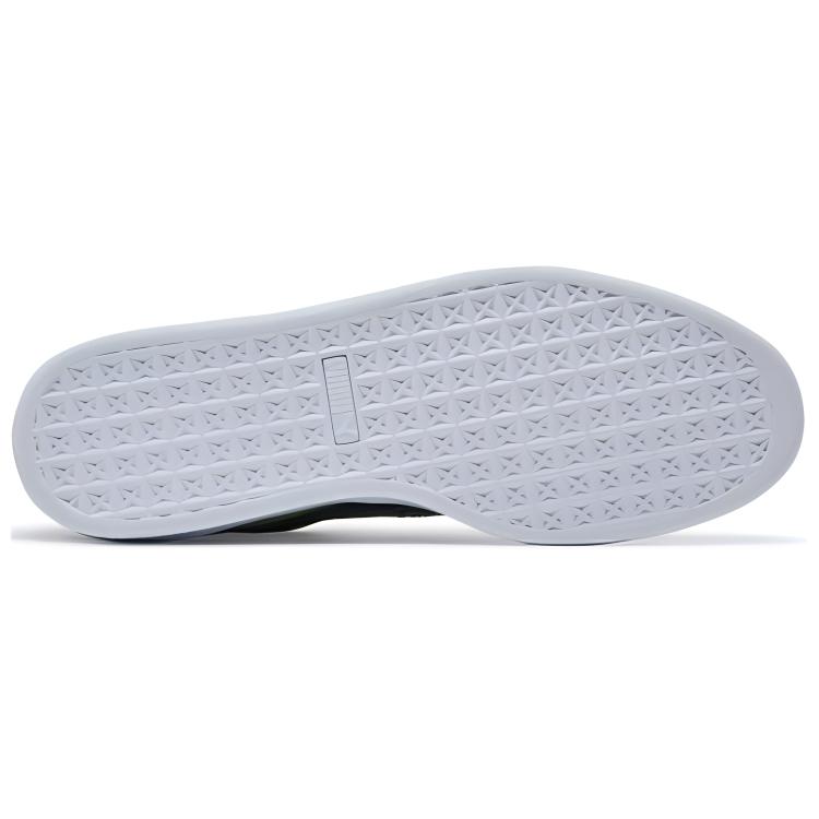 Shop Puma Clyde 'Crooked Tongues' 鞋 34418801