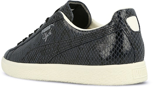 Puma Clyde 黑色蛇紋 休閒板鞋 Shop Puma Clyde 黑色蛇紋 休閒板鞋