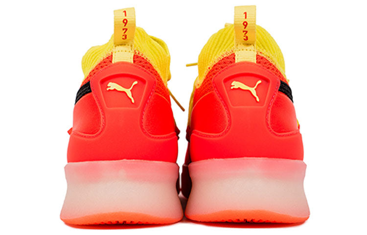 Shop Puma Clyde Court 'Disrupt' Zapatillas 191715-02