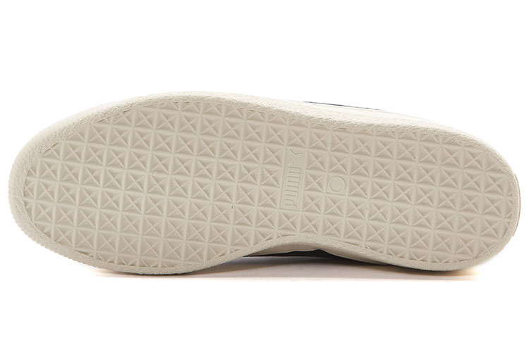 Purchase Puma Clyde 黑白休閒板鞋